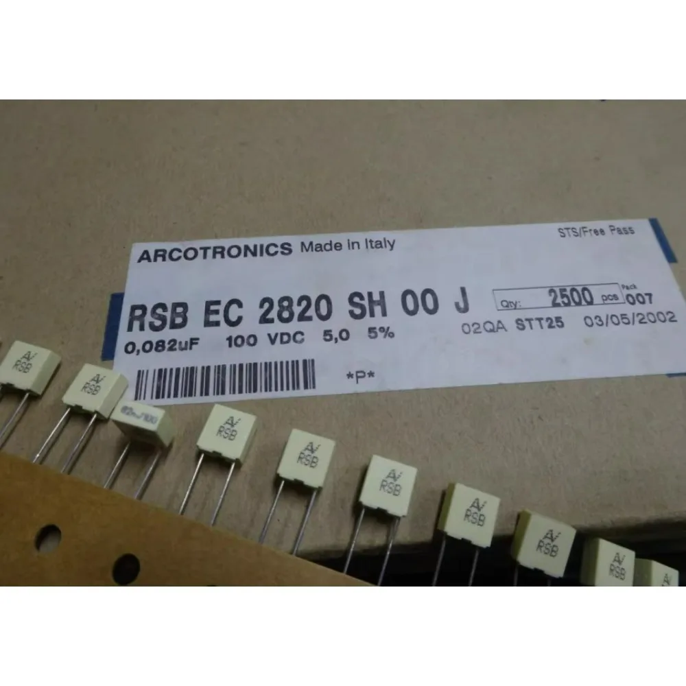 

20PCS AV RSB 0.082uf/100V 82nF 823 New 5mm Film Capacitor