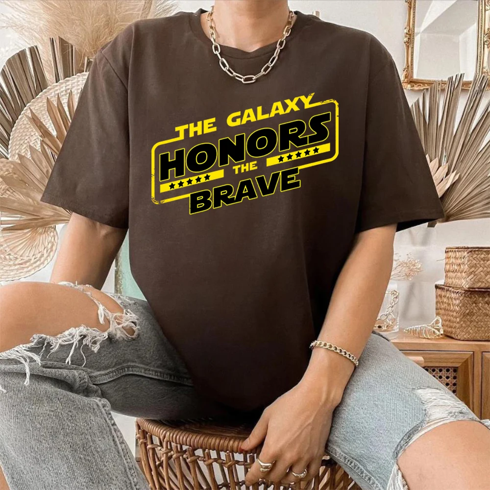 The Galaxy Honors The Brave T-shirt Tv Show Inspired Tee Pedro Pascal Fans Tshirt Cool Galaxy Edge Short Sleeve Tees Hipster Top