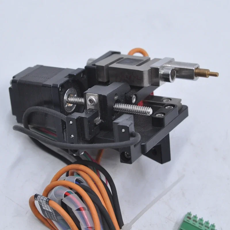 Machine de démontage de moteur SAMSR