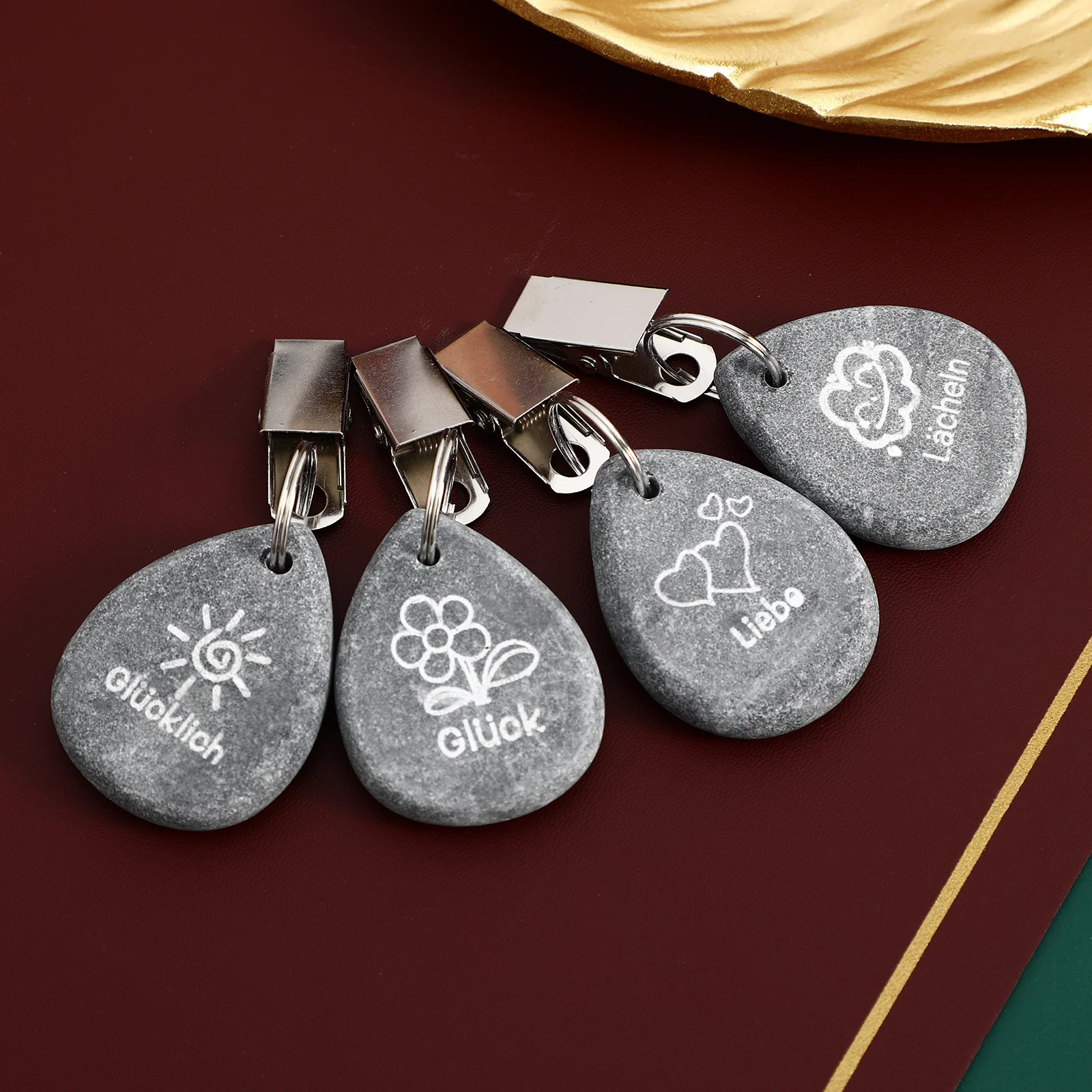 8Pcs Heavy Marble Tablecloth Weights Clip on for Outdoor Table Clips Picnic Table Covers Decorative Engraved Patterns