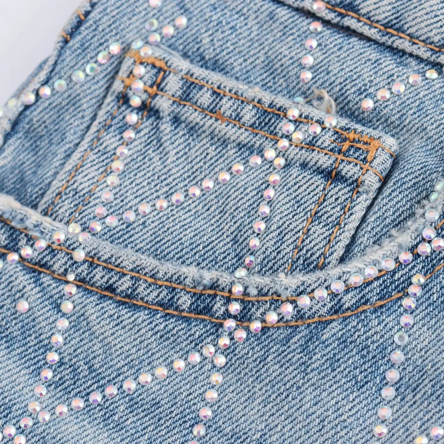 Denim shorts with shiny edges and rhinestones for women high waist and rough edges fashion cool and casual new