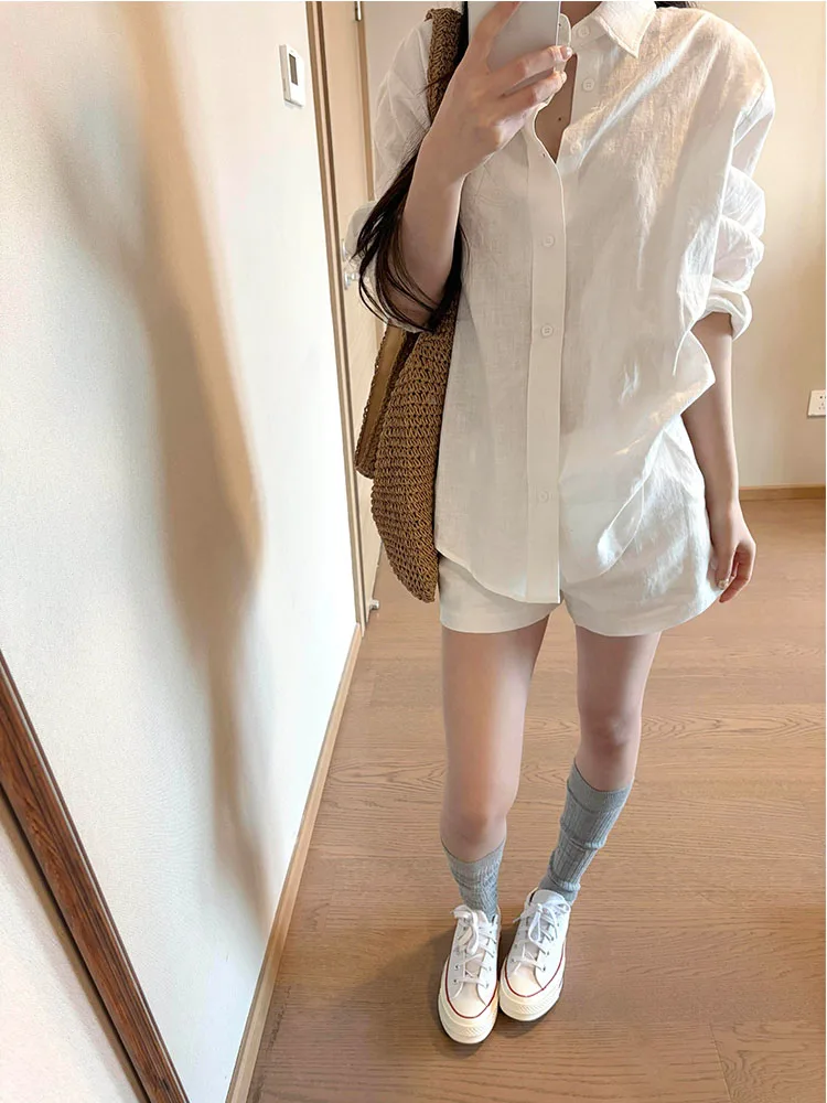 

Женская стильная хлопково-льняная тонкая рубашка с защитой от солнца, повседневная, ранняя весна 2026, новая модель, корейский стиль, свободный крой, длинный рукав