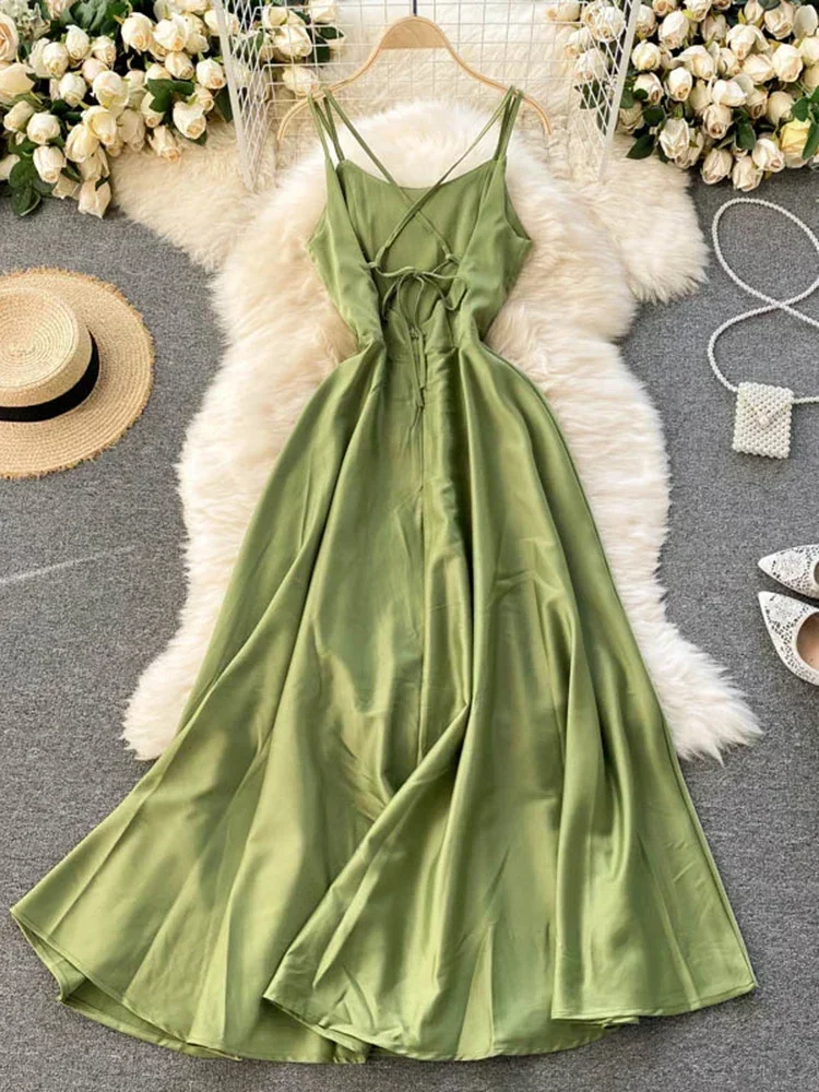2025 Summer New Sexy Strappy Halter Strap Maxi Vestidos Female Seaside Vacation Dress with Waist and Thin Temperament C751