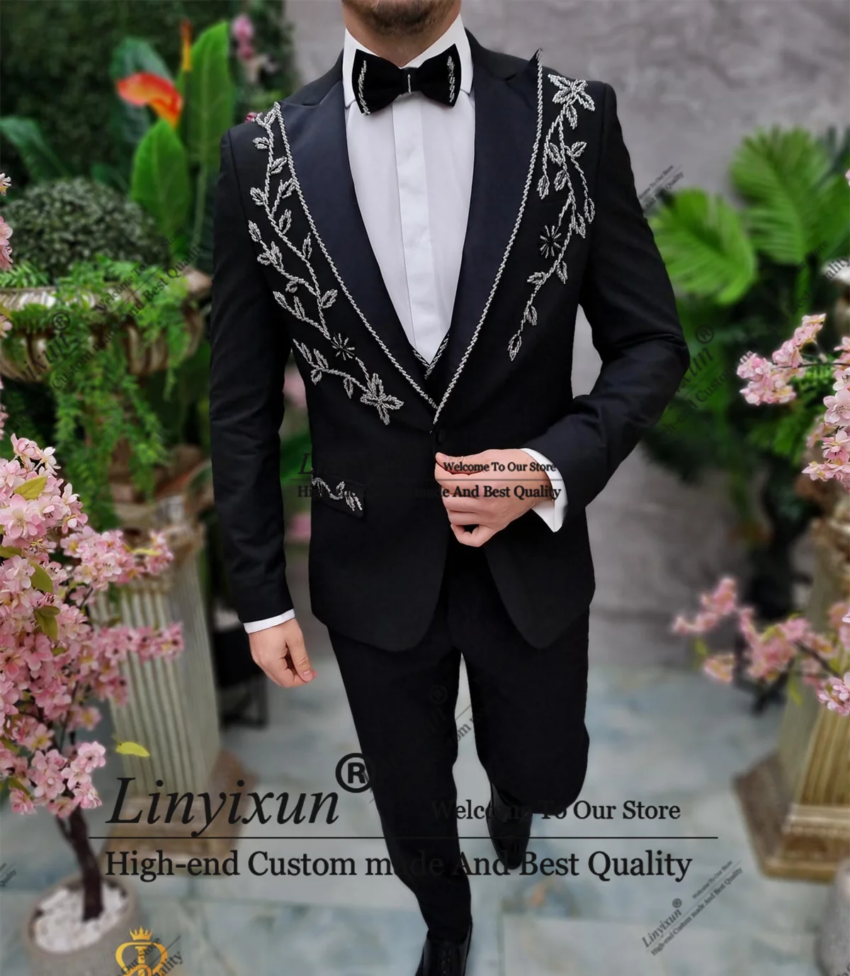 Elegent Beaded Crystals Men Suits Peaked Lapel Groom Tuxedos 3 Pieces Sets Male Prom Blazers Customized Terno Masculino Completo