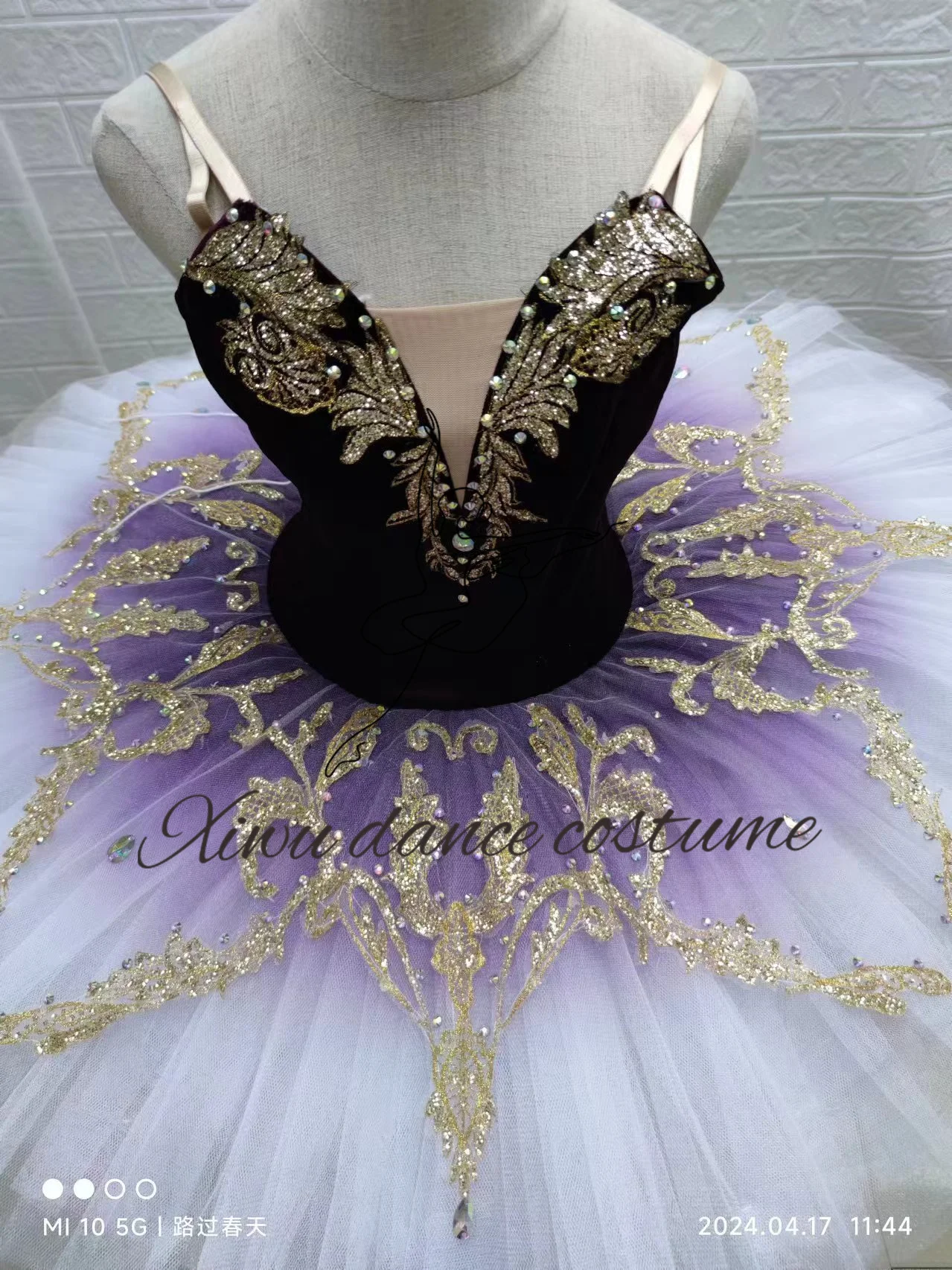 ชุดบัลเล่ต์คุณภาพสูงชุดบัลเล่ต์สำหรับแข่งขันระดับมืออาชีพ