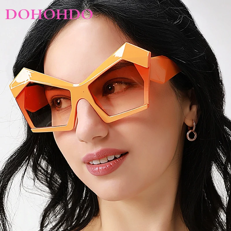 

New Luxury Fashion Oversized Irregular Y2K Cat Eye Sunglasses Women 2025 Brand Designer Punk Big Frame Glasses Men Shades UV400