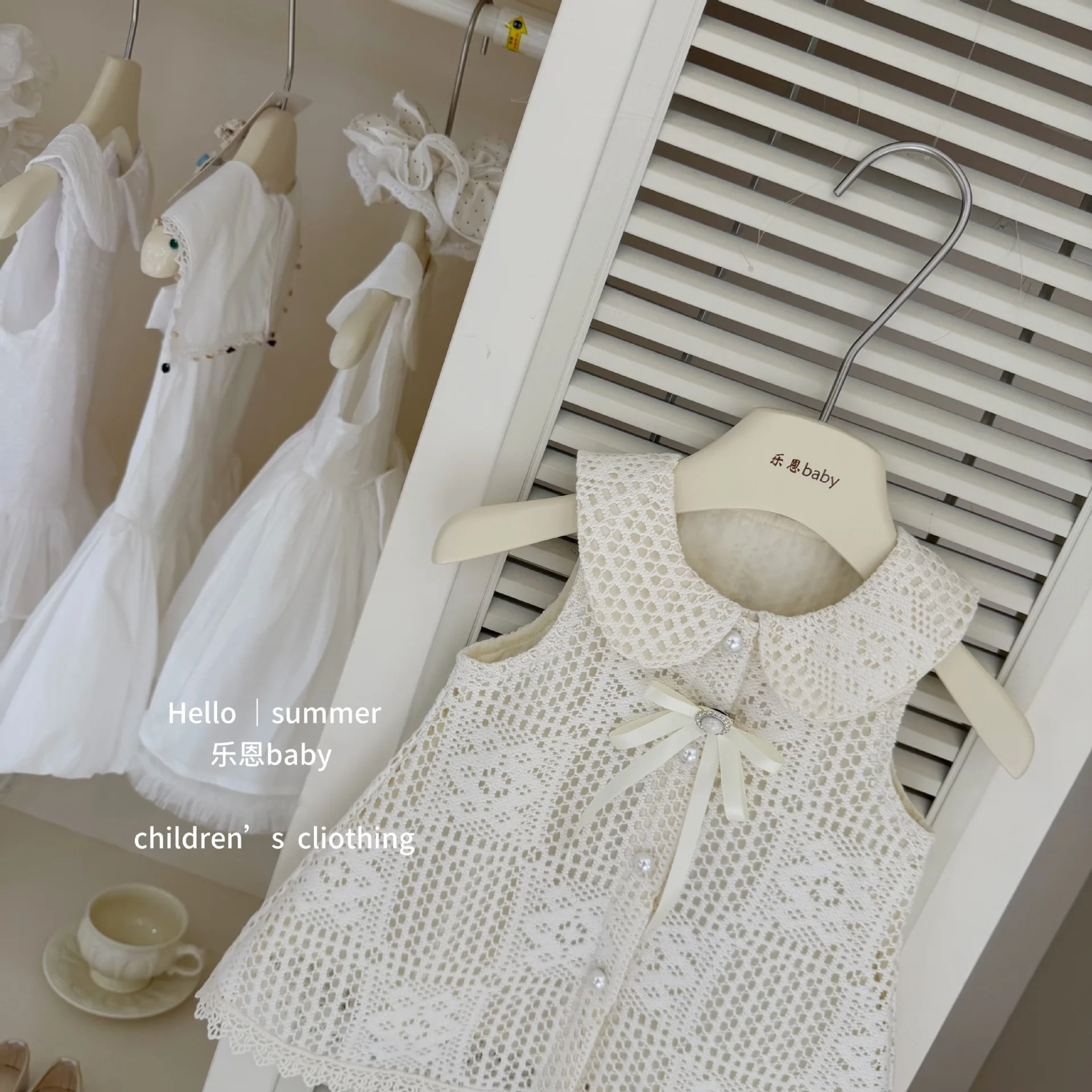 Fashionable 2026 Girls' Summer High End Fashion Solid Color Hollow Tank Top Skirt Western Style Dress