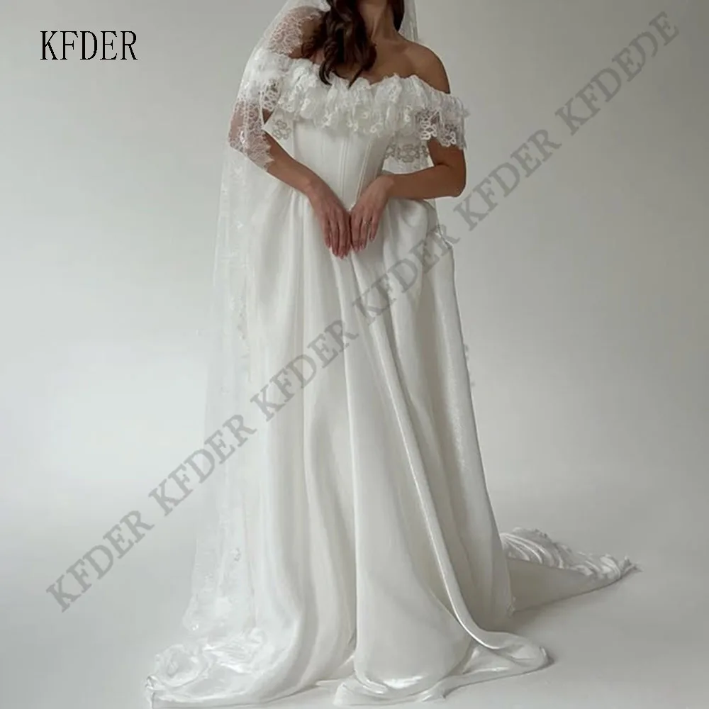 

Simple Lace Detachable Sleeves Satin Wedding Dress Off the Shoulder Pleat Bridal Gowns Floor Length Bride Dresses Custom