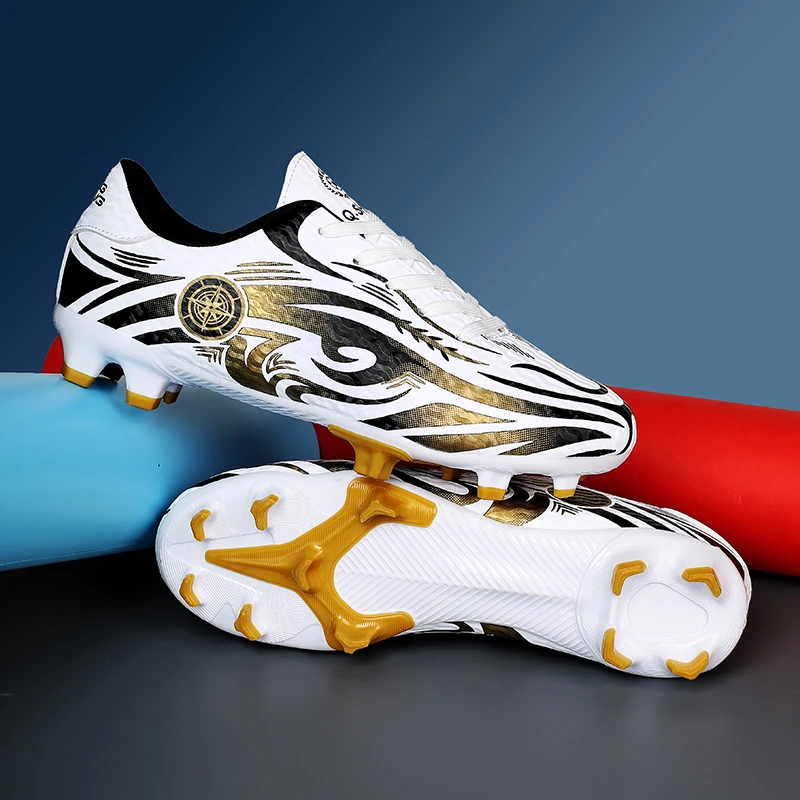 

New Men Women Soccer Shoes Studded Training Football Shoes Resistant Ultralight Cleats Non Slip Comfortable Football Field Boots