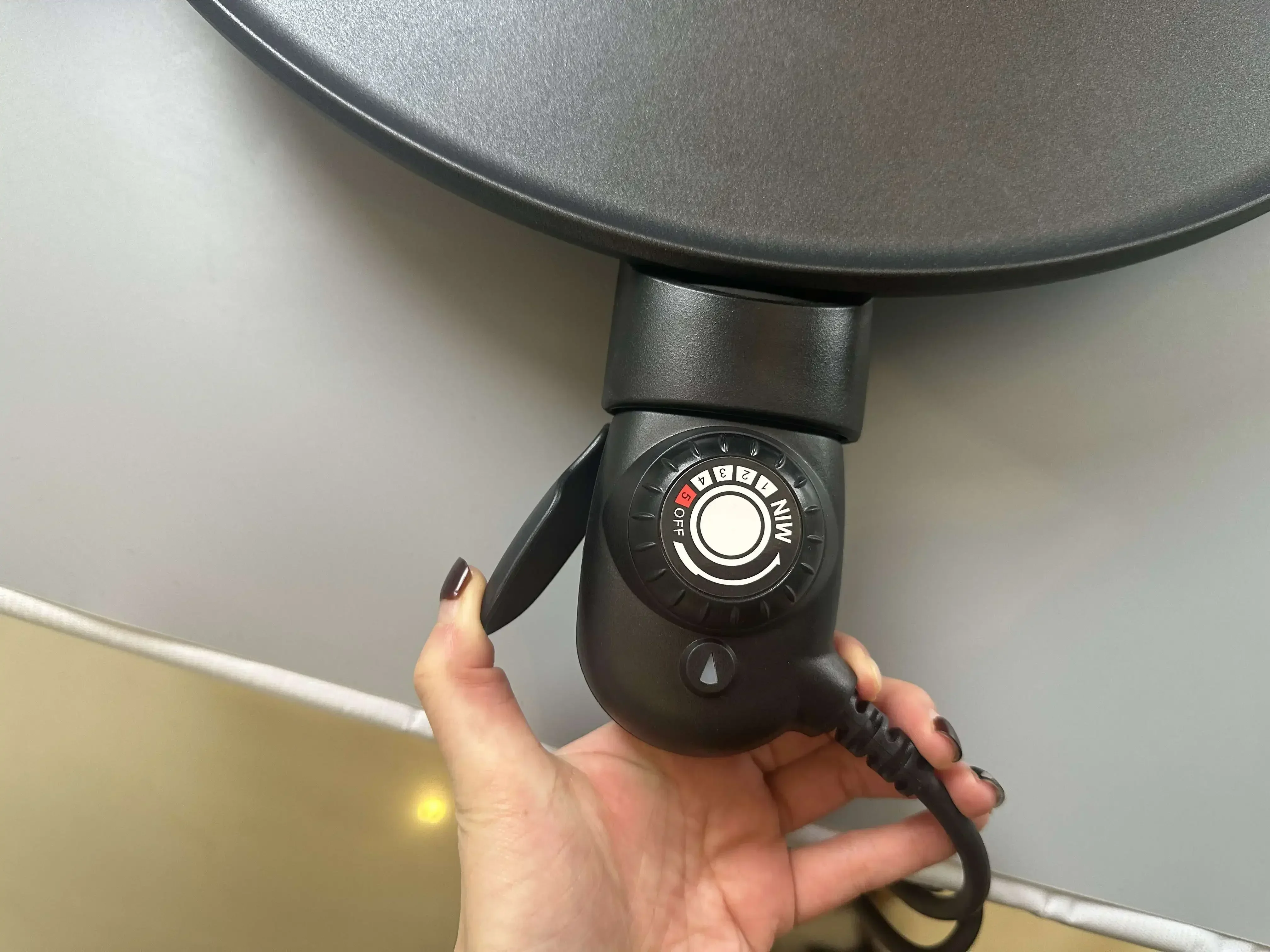 

In stock 2025 Trending Ingera in Ma'alot Factory Price 18inch Ethiopians Mogogo Injera Maker With Cover 2200W 47CM Ethiopian