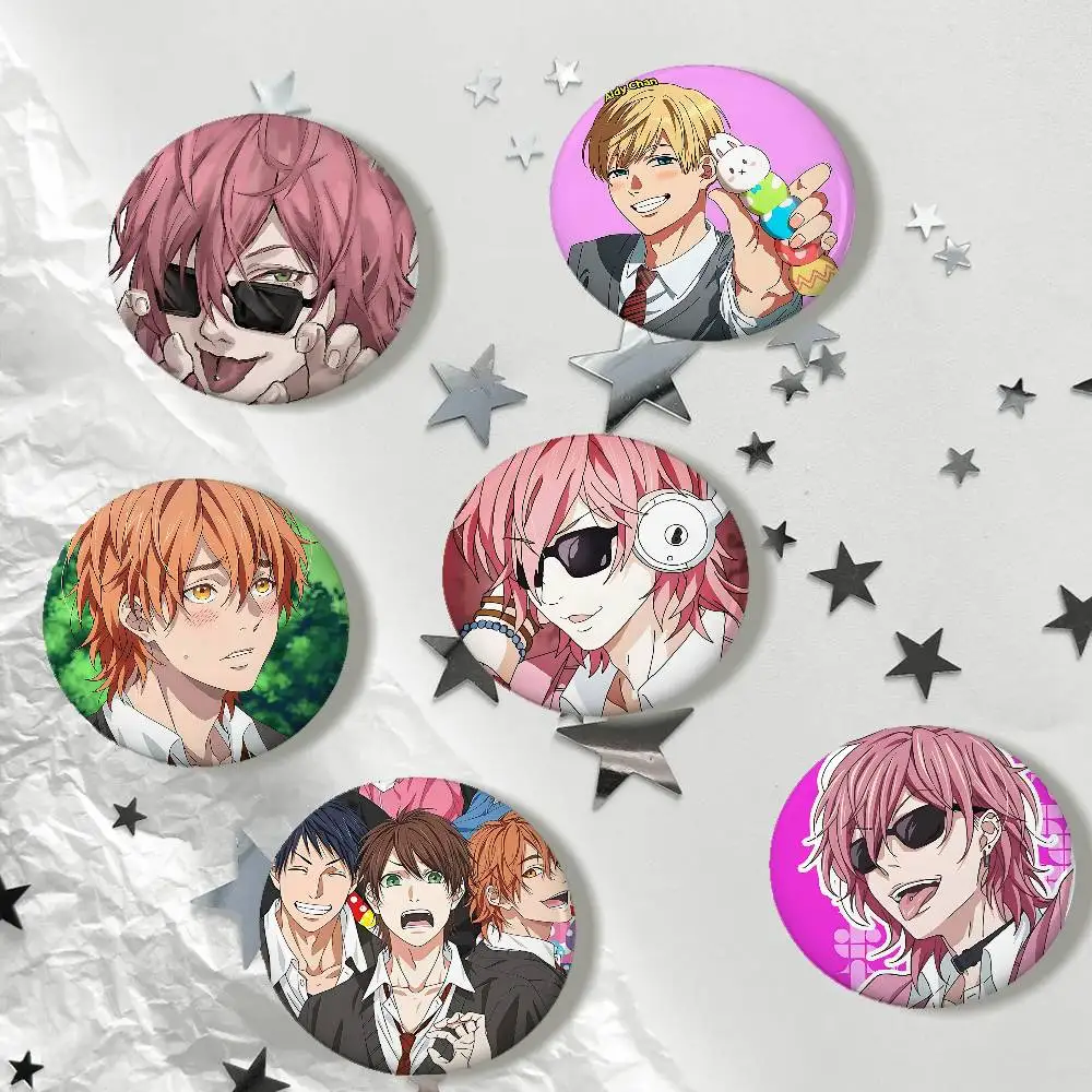 Cute Manga Yarichin Club Exquisite Tinplate Brooches Sleek Badge Lapel Pins For Bag Accessories Practical Souvenir Gifts