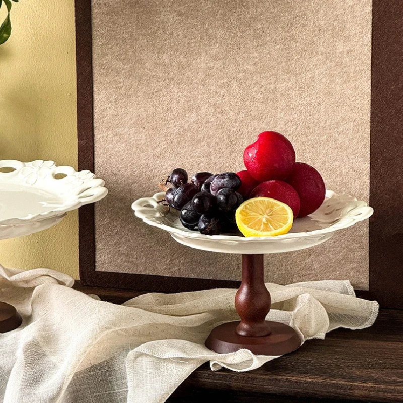 Wooden Foot Relief Fruit Bowl Antique Plate Afternoon Tea Posing French Garden High Cake Plate Dinner Plate Home Decoration