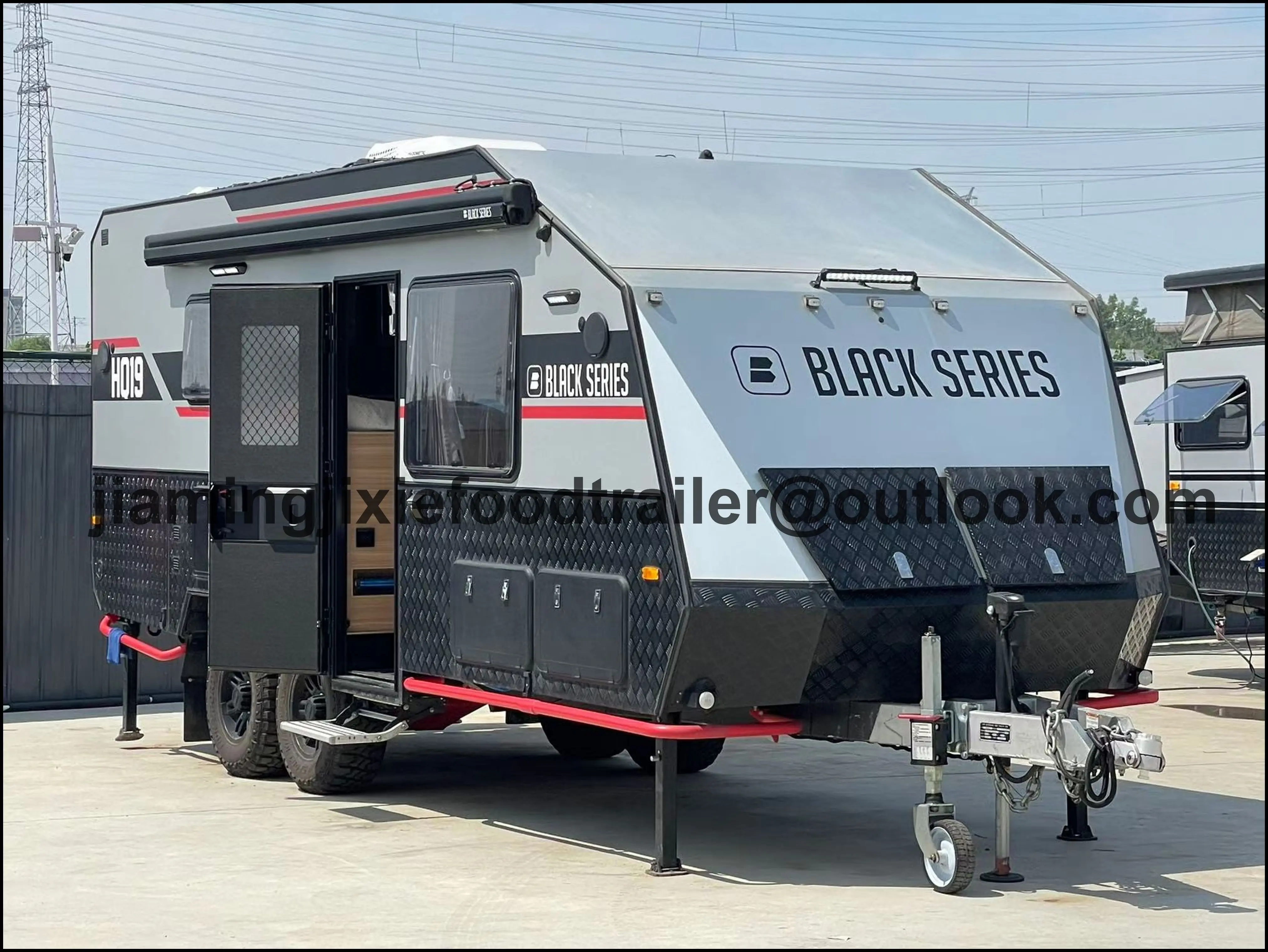 

Australian Standard Hybrid Camper Custom Medium Offroad RV Independent Travel Trailer 4-6 Sleeping Capacity 800KG Payload for