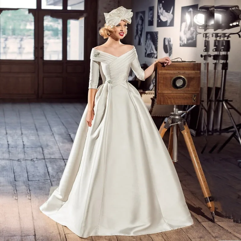 

Simple Ivory Satin Half sleeves Wedding Dresses for Women 2022 Vestido De Noiva A-line Lace up Simple Puffy Bridal Gowns