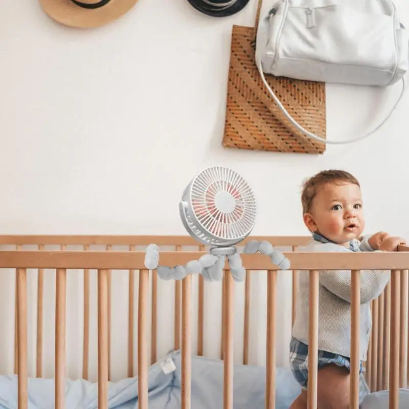 Babyventilator voor kinderwagen en autostoel 360 draaibaar flexibel statief Persoonlijke ventilator voor kinderen Draagbare oscillerende staande ventilator 5 snelheden