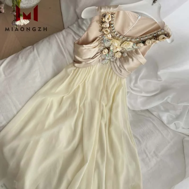 

2025 New Fashion Luxury Dress For Women V Neck Sleeveless High Waist Spliced Rhinestone 3D Flower Female Elegant Party Dresses