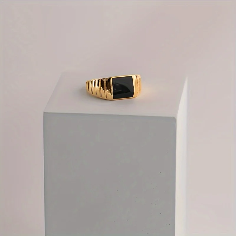 New men\'s fashion simple wind knife engraved wide face ring daily wear ring finger ring