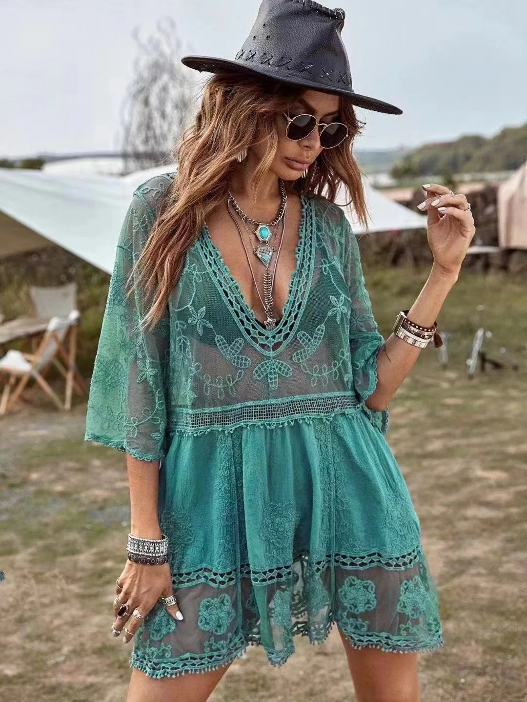 Bikini Cover Ups 2025 New Lace Beach Dress Solid Biquinis Kimono For Women Sun Protection Short Sarong