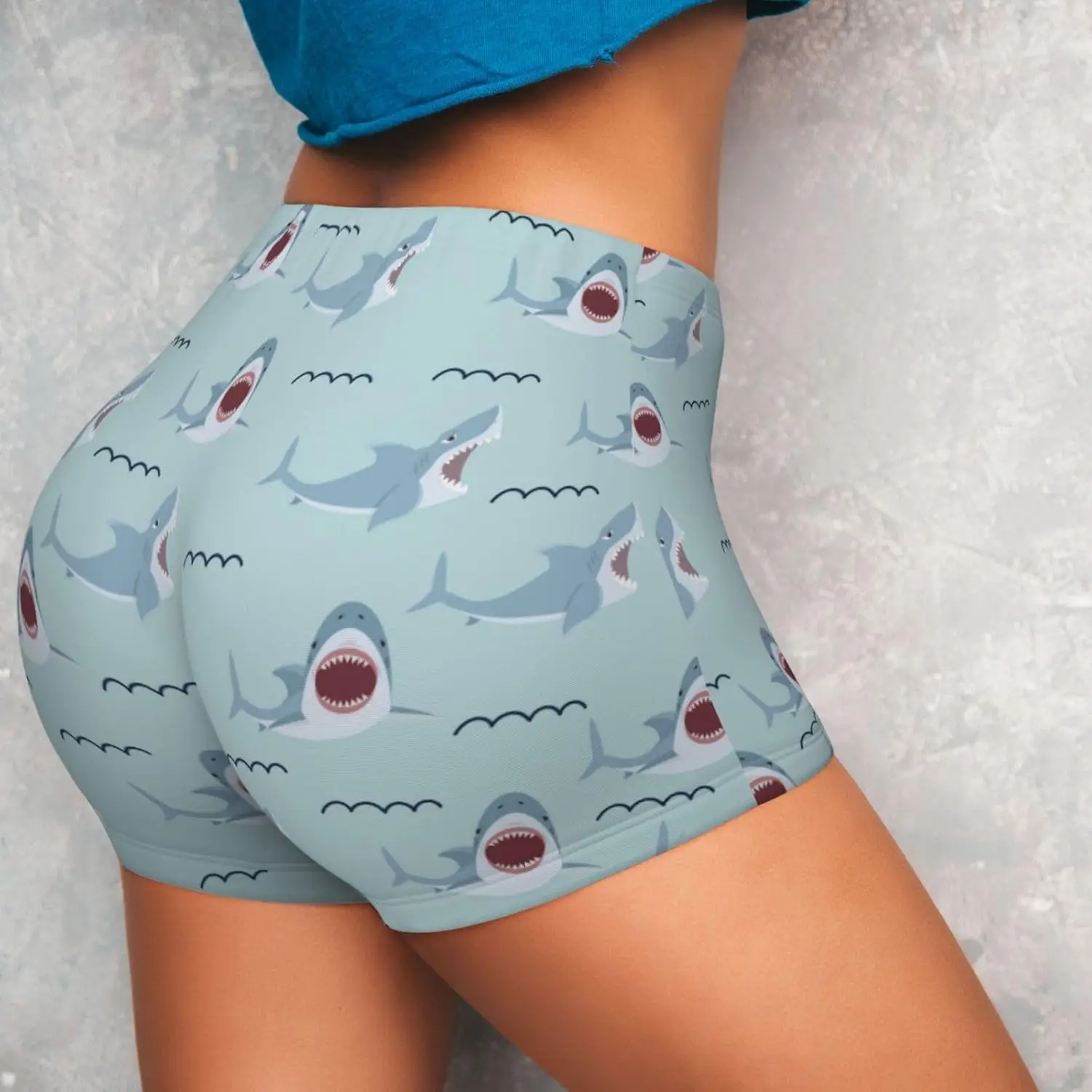 Urocze szorty sportowe damskie z motywem rekina, elastyczne spodenki do jogi, na rower, do biegania i na siłownię.