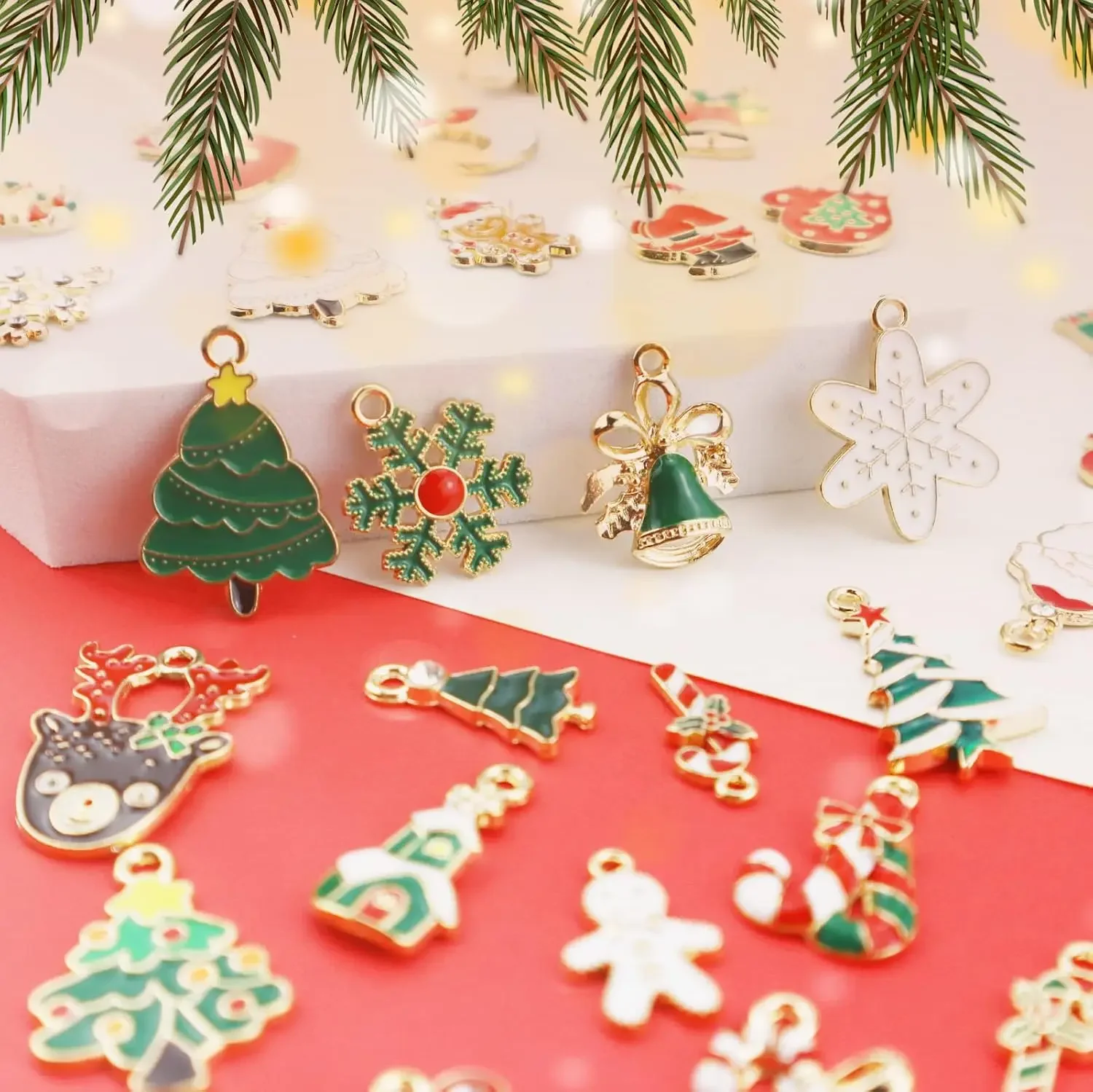 Zufällige Mischung aus Emaille-Weihnachtsanhängern: Elch, Schneemann, Weihnachtsmann für Schmuckherstellung, Ohrringe, Halsketten, DIY-Zubehör – Detail 5