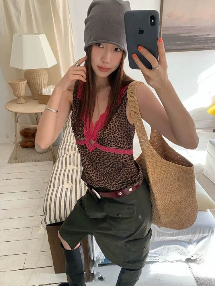 Women's Sexy Patchwork Lace V Neck Leopard Tank Top Lady Sexy Summer Sleeveless Slim Camisole Top