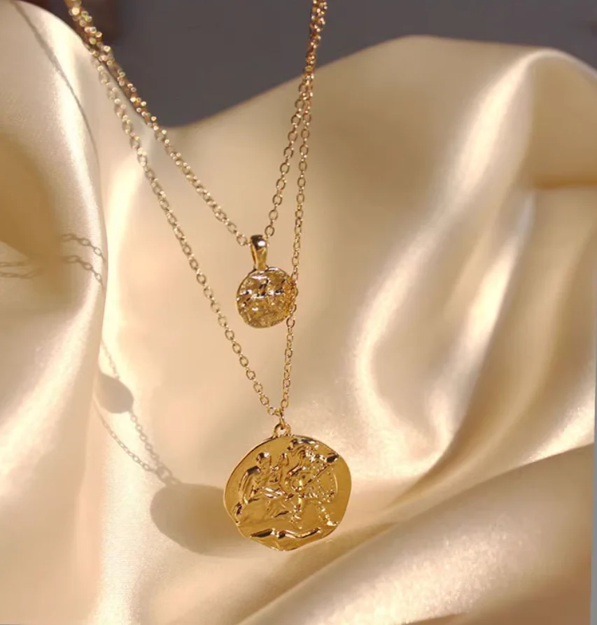 European and American export jewelry, niche retro three-dimensional relief portrait shield coin multi-layer long necklace sweate