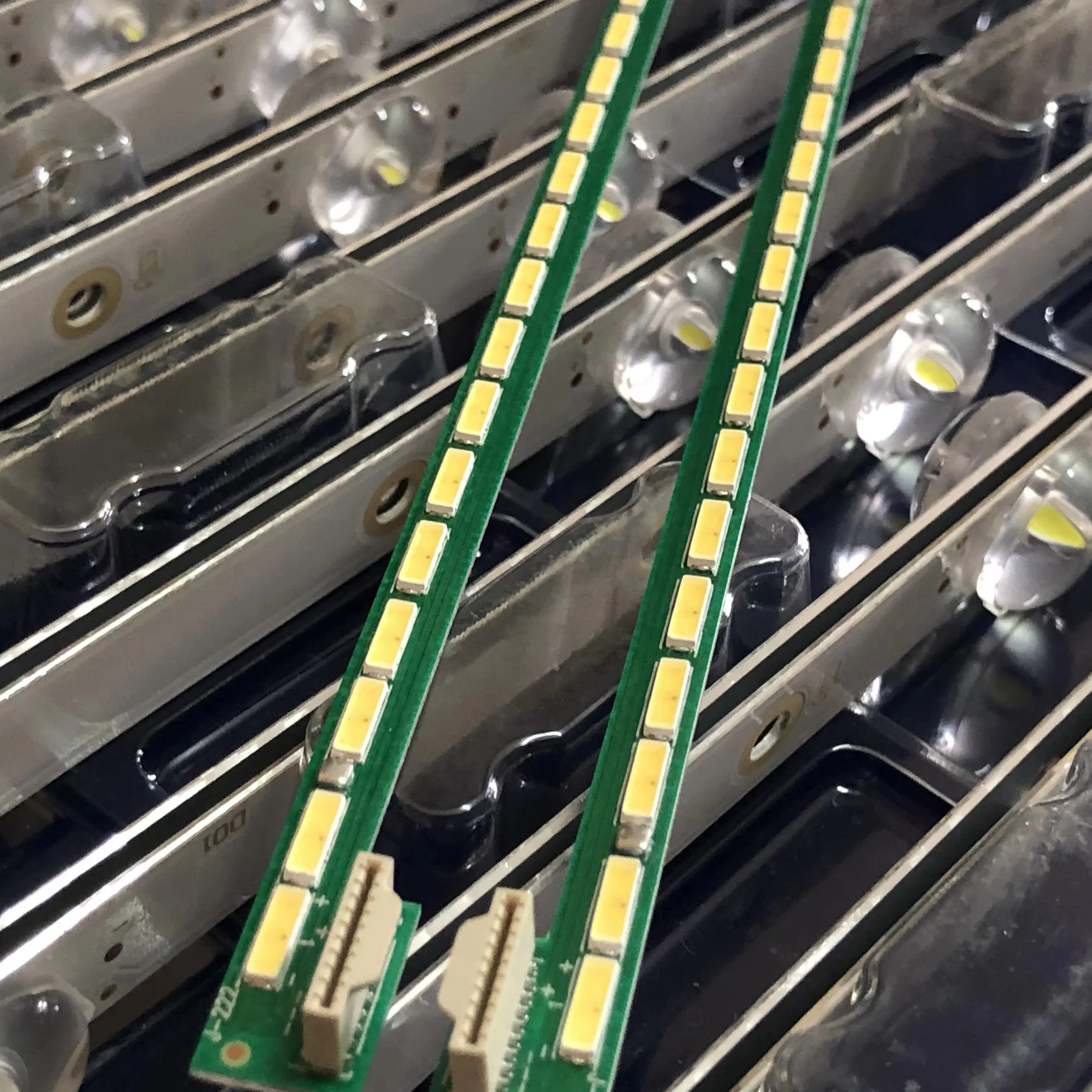 Led Backlight 42 Ar… - image