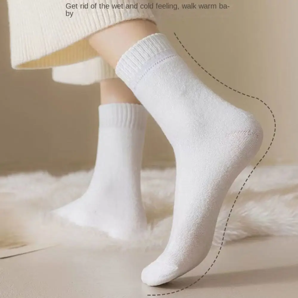 New Polyester Winter Warmer Thicken Sock Thermal Wool Medium Tube Sock Cashmere Snow Socks Seamless Sleeping Socks