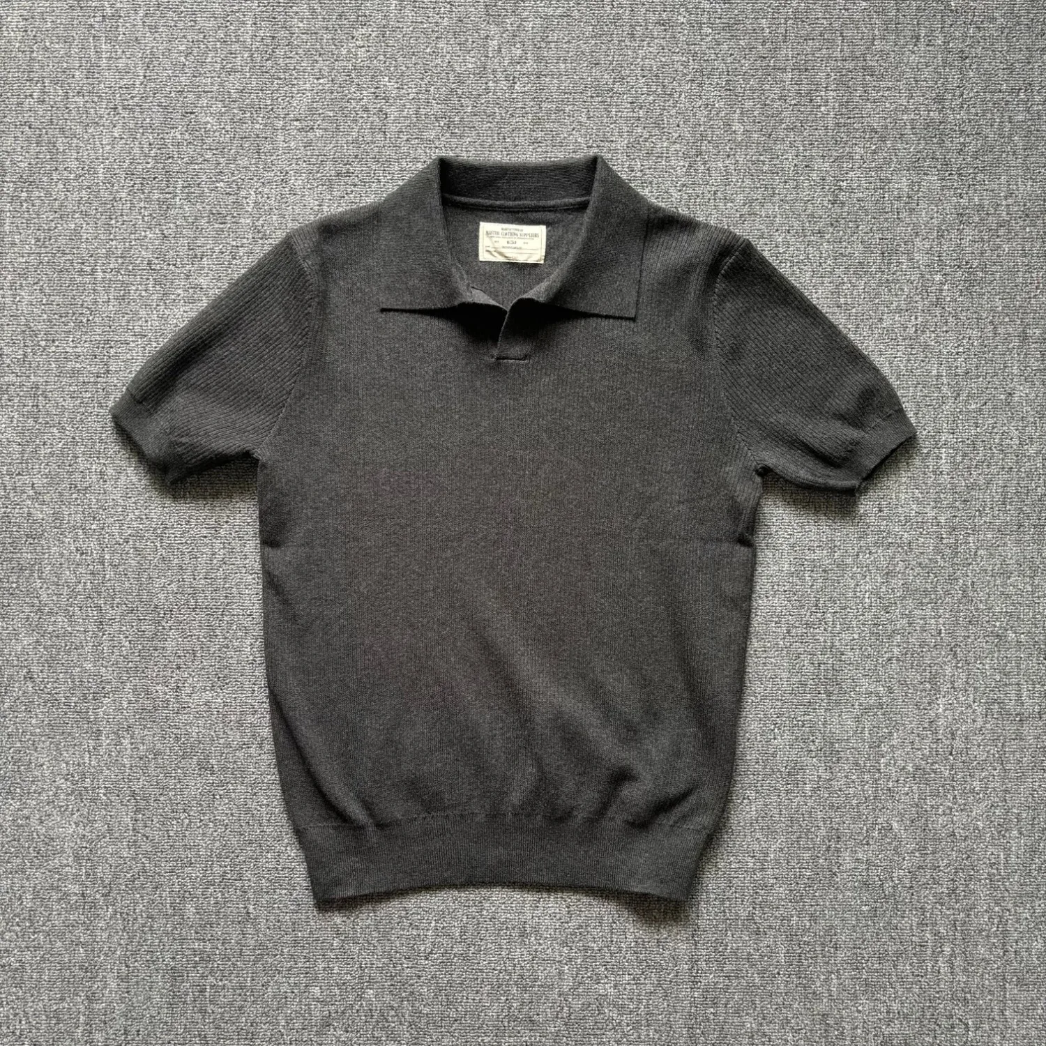 Men's British style solid color heavyweight knitted short-sleeved POLO shirt unbuttoned V-neck commuter versatile summer top
