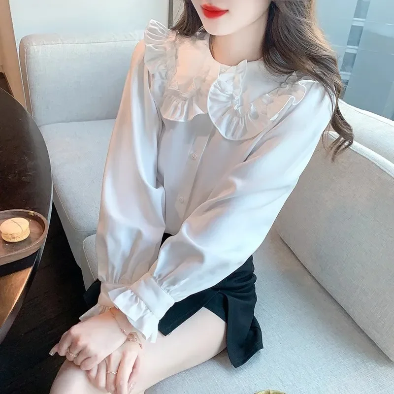 Doll Collar White Shirt Women's Long Sleeved 2024 Autumn New Item Unique Chic Design Sense Niche Fashion Bubble Sleeve Base Top