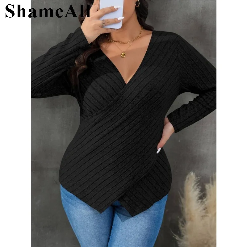 Women's Plus Size versatile slim fit T-shirt autumn and winter elegant style V-neck fashionable top