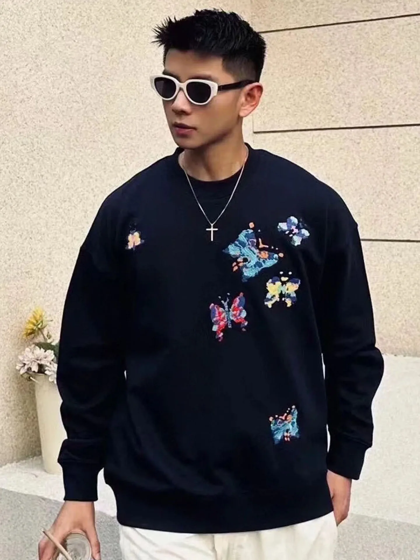 

Новая осенне-зимняя повседневная толстовка с вышивкой, длинными рукавами и круглым вырезом, модный дизайн с элементами пэчворка