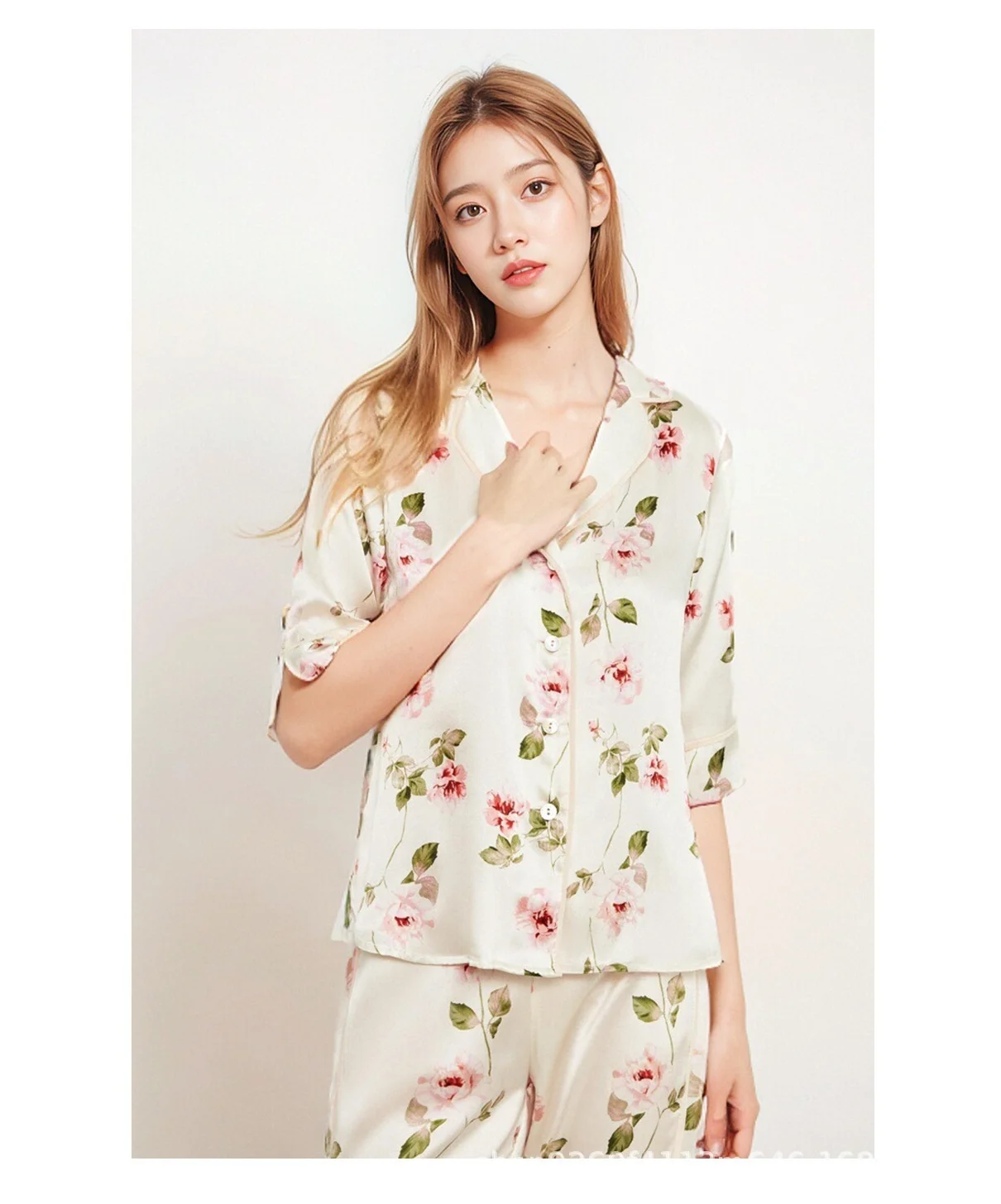 2025 Summer New Style Women's Silk Pajamas - 100% Mulberry Silk, Cool, Comfortable and Suitable for Outer Wear Loungewear Set