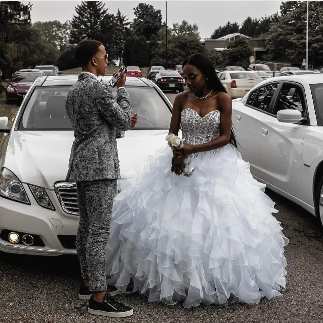 

Customized Crystal Wedding Dresses Sweetheart A Line Floor Length Sequin Country Wedding Dress Custom Made Black Girl Bohemian B