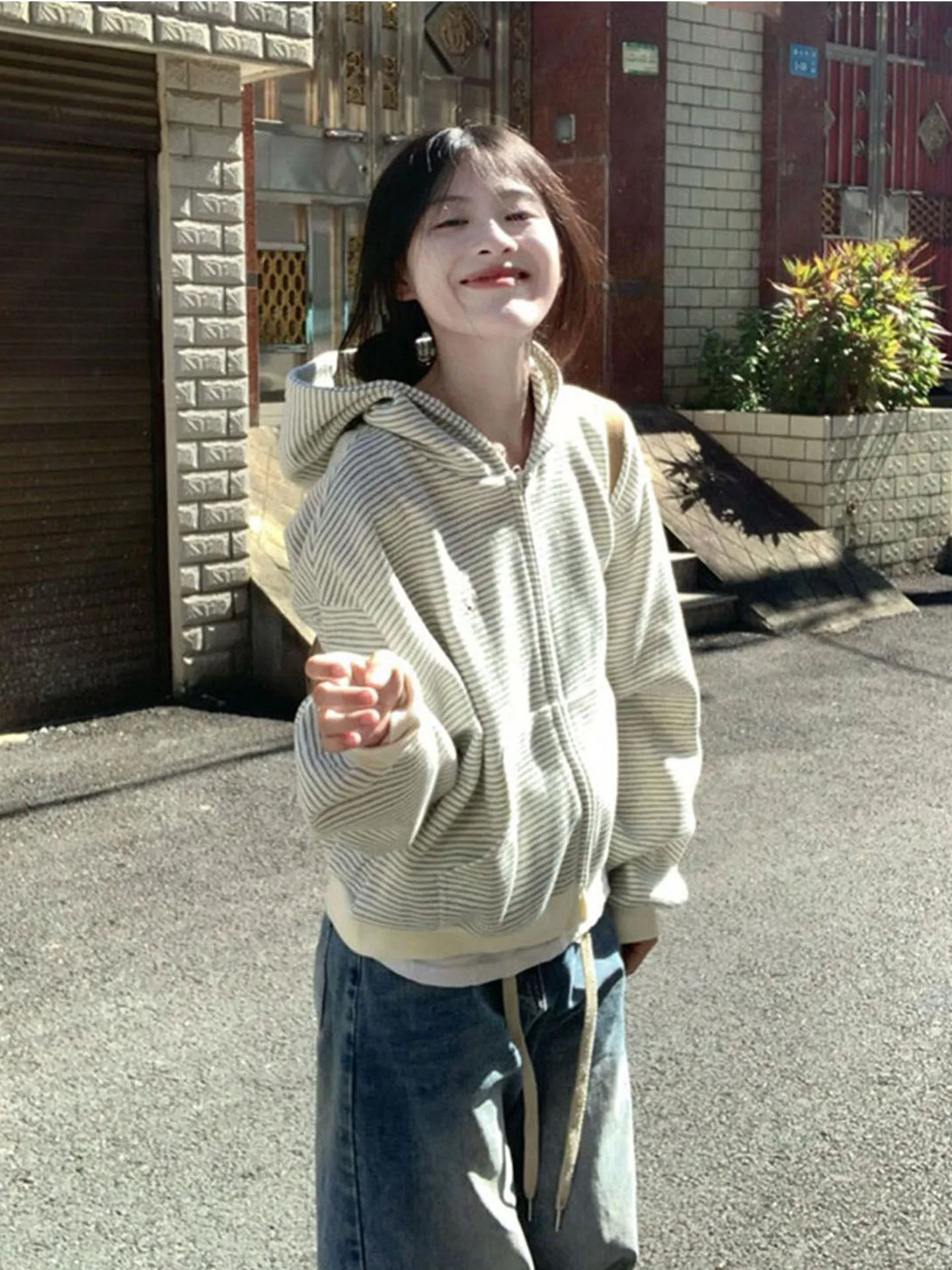 

Корейская полосатая толстовка с капюшоном Jaet, женский свободный крой, открытый кардиган на молнии, повседневная длинная осенняя верхняя одежда с высокой талией