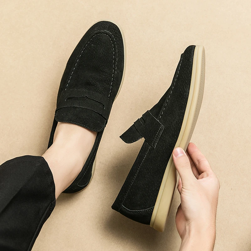 Luxury Brand Slip-On Shoes Low Heel Nubuc Loafers Suede Leather Comfortable Soft Sole Mens Classic Retro Moccasins Casual Shoes