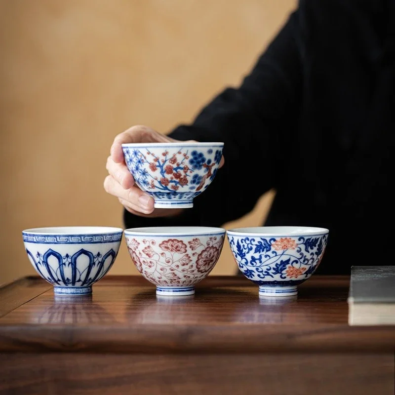 Taza de Té Antigua Azul y Blanca, Taza de Té con Esmalte Azul y Blanco, Taza Maestra Roja, Taza de Cerámica Azul y Blanca Pintada a Mano