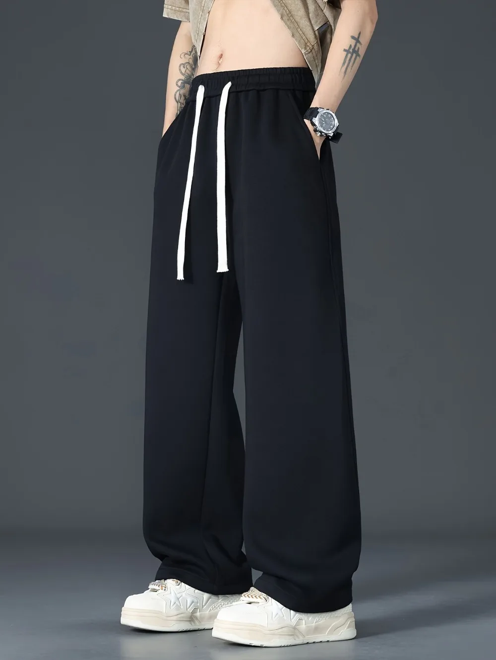 

Men'S Casual Wide-Leg Pants Black Drawstring Waist Medium Stretch Solid Color Regular Fit Pockets Perfect for Gym Winter Wear