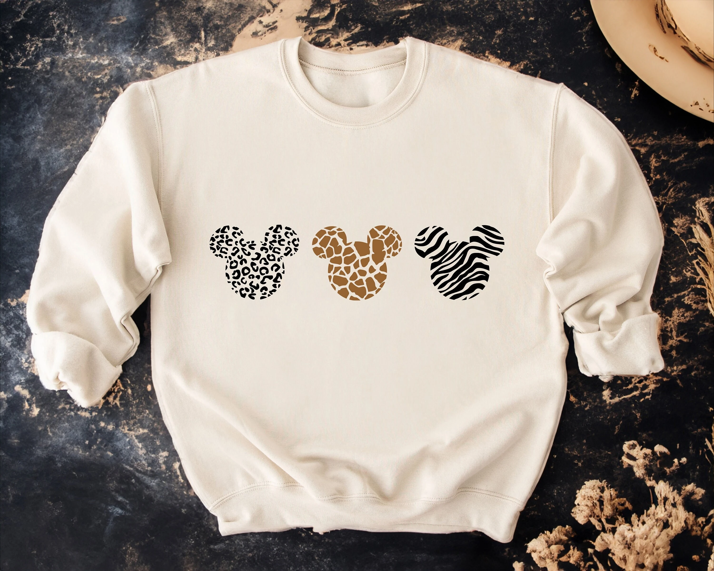 

Толстовка с принтом в стиле Дисней с изображением Микки Мауса, свободная и теплая, модная толстовка в стиле парной моды, подходящая для модных девушек.