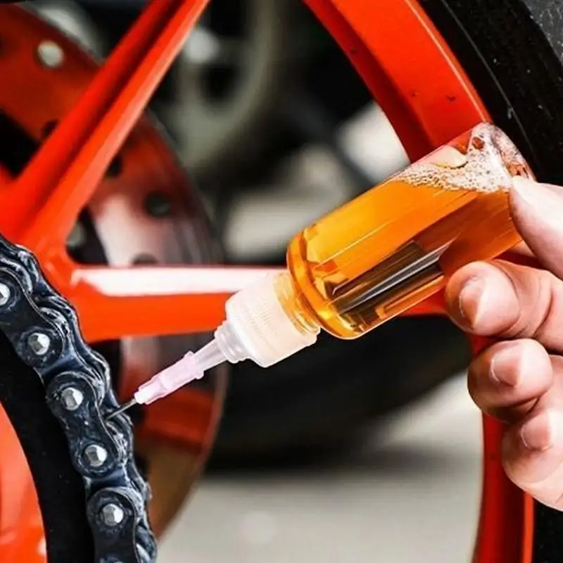 Chain Saw Oil 60ml High Performance Eco-Friendly Chain Lubricant Saw Oil Rust Prevention Wear-Resistant Household Supplies Chain