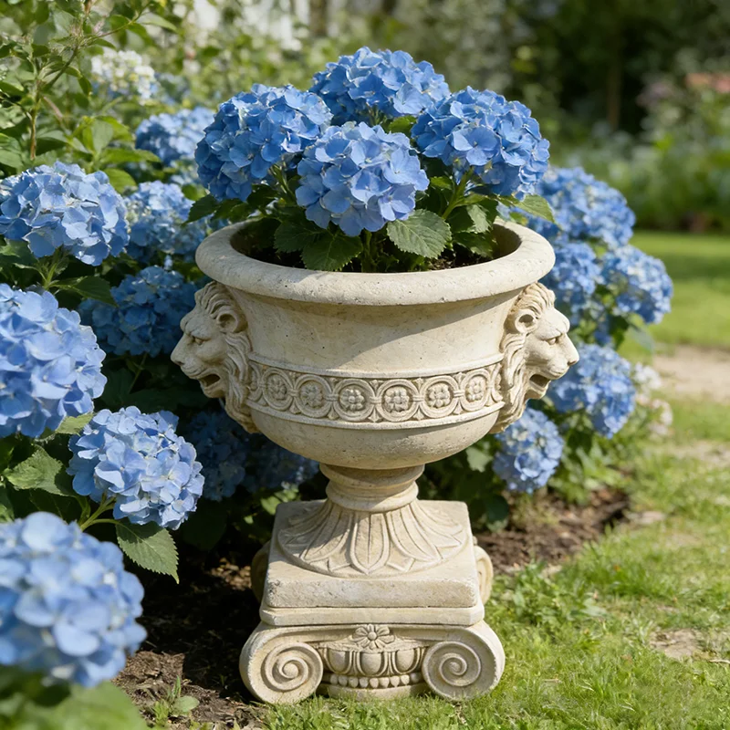 Resin Lion Head Relief Roman Column Nautical European Manor Courtyard Landscaping Handmade Hand-painted Flower Pot
