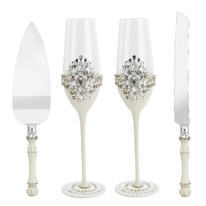 

Handcrafted Elegant Diamond Plated Champagne Flute and Cake Knife Shovel Set Wedding Champagne Glasses