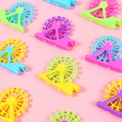 30 Uds. De silbatos de plástico con forma de Mini noria bonita, juguetes para niños, recuerdos de fiesta de cumpleaños, rellenos de piñata para Baby Shower, premios escolares