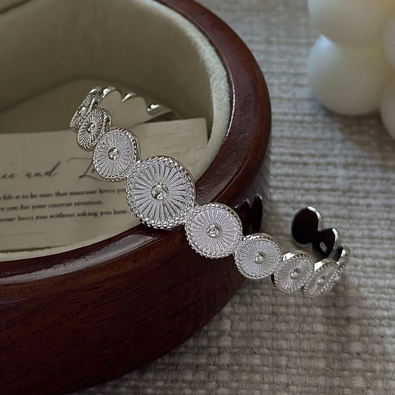 

S925 Стерлингового Серебра Настоящий Нишевый Дизайн Чувство Ретро Круглый Браслет Корейский Стиль Простой Модный Браслет Оптом