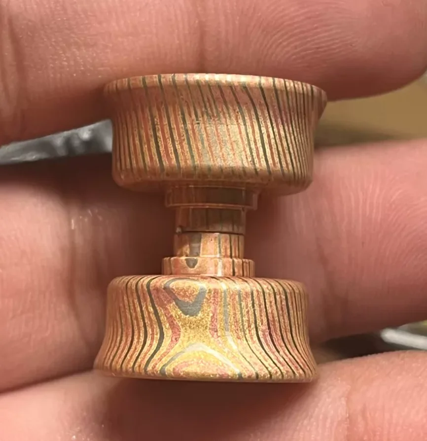 Used EDC ice crystal mokume button fidget spinner metal decompression toy