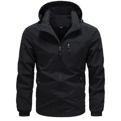 Chaqueta cortaviento ligera con capucha para senderismo masculino