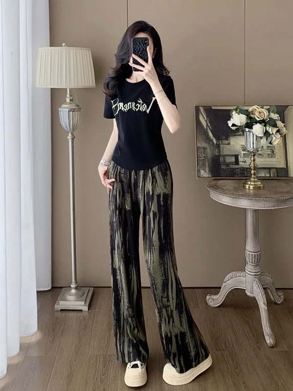 

Summer Anti-Aging Casual Sporty Print Short Sleeve Drapey Wide Leg Pants Two-Piece Set Women Fashionable Ensemble
