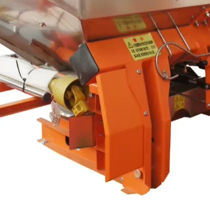 Wysokiej jakości, w pełni mechaniczny rozsiewacz nawozów i nawózków, wysoka produkcja, maszyny rolnicze do produkcji paszy dla zwierząt.