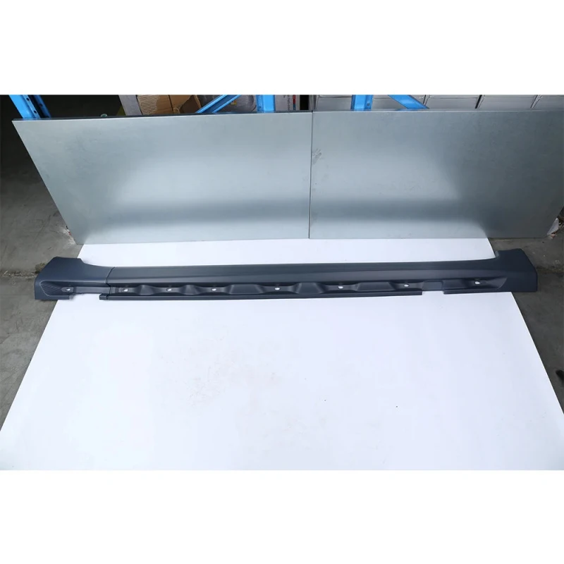High Quality Left Side Rocker Panel Exterior Replacement Trim Parts OE 39860789 view 4