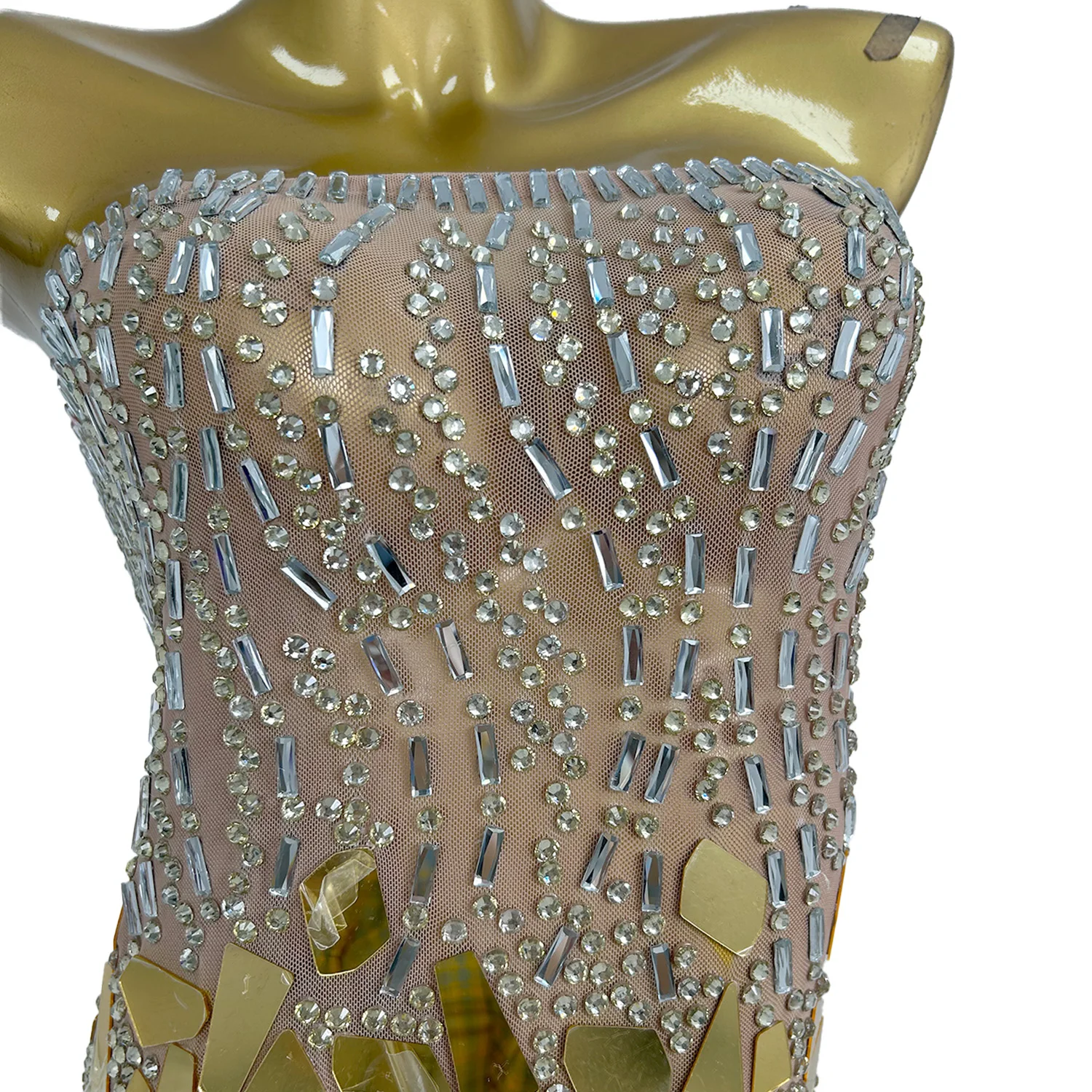 ชุดราตรีเดรสยาวปักเลื่อมและคริสตัลแบบไร้สายสำหรับงานพรอม งานเลี้ยงอาหารค่ำ งานกาล่าดินเนอร์ หรืองานเลี้ยงในคลับ ไซส์ใหญ่สำหรับผู้หญิง